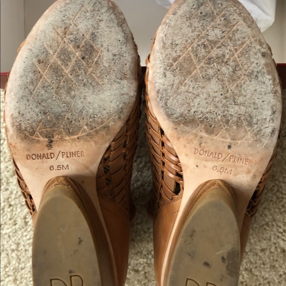 Donald Pliner Joaquin Wedge Bootie - Picture 6 of 8